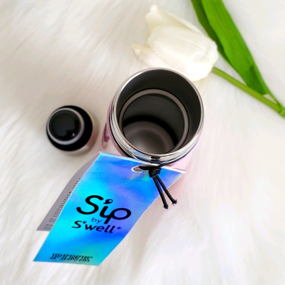 PINK VICTORIA'S SECRET THERM0S💕 - Picture 4 of 5